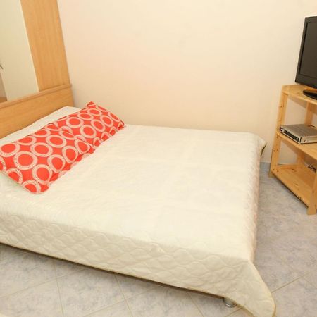 Apartments Mladen Vrsi Extérieur photo