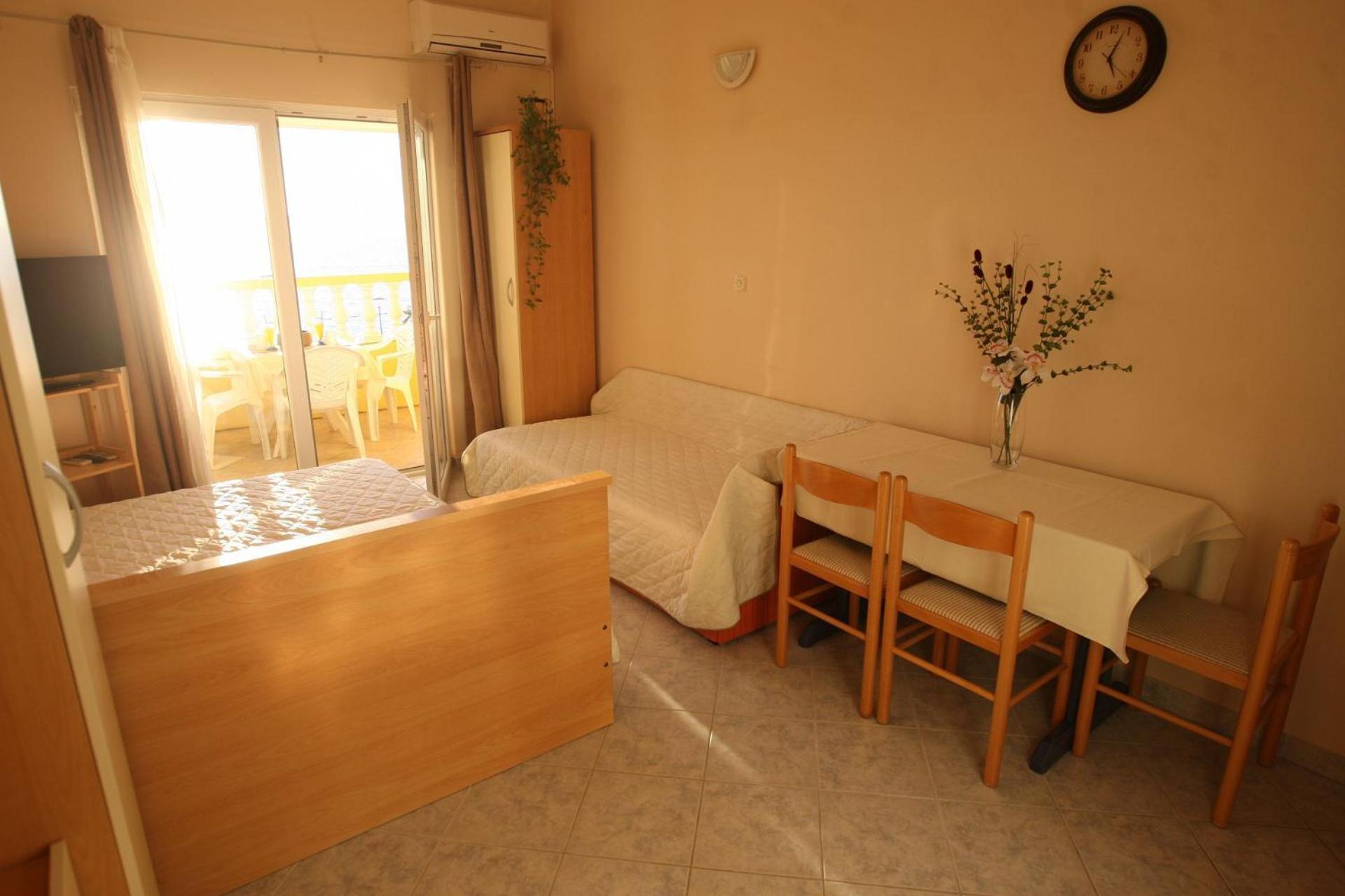 Apartments Mladen Vrsi Extérieur photo