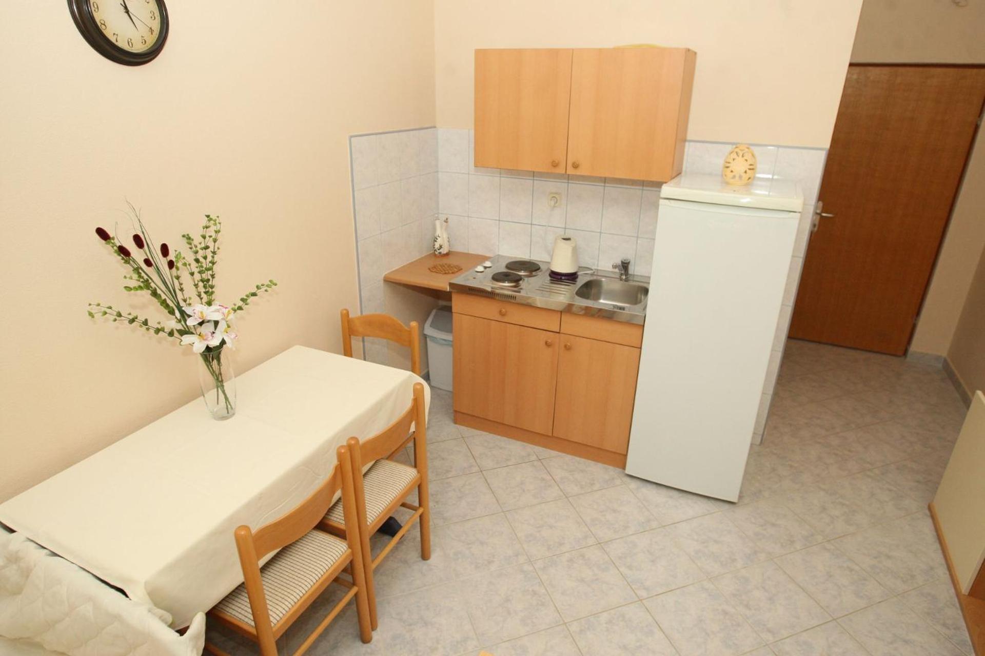 Apartments Mladen Vrsi Extérieur photo