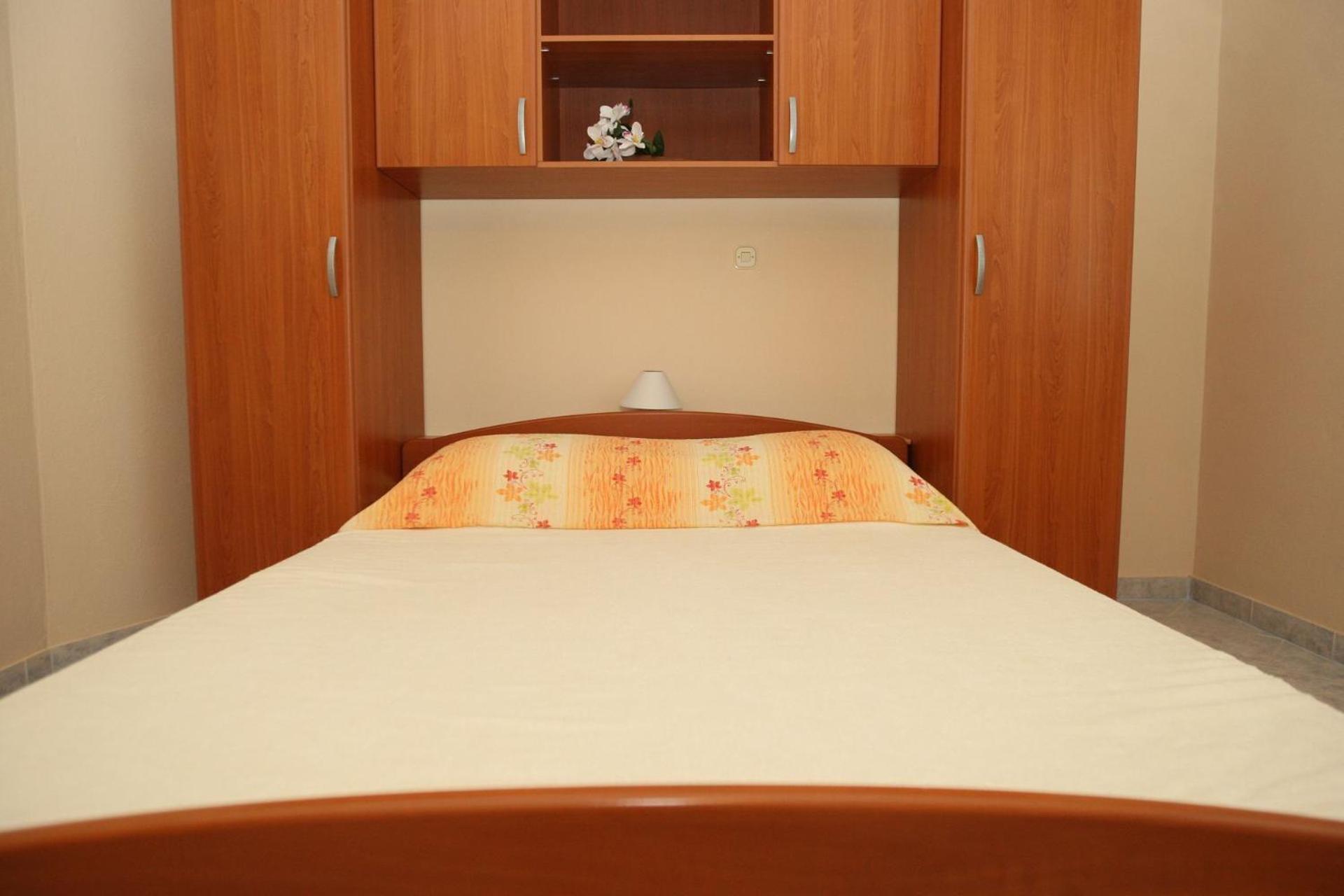 Apartments Mladen Vrsi Extérieur photo